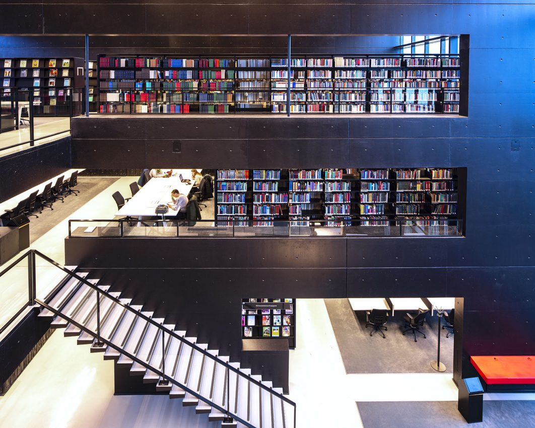 Wartenweiler Library Reinhard Görner
